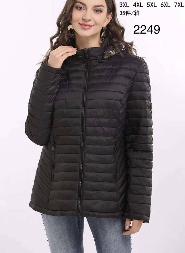 Kurtki damskie duże rozmiary Roz 3XL-7XL, 1 Kolor Paczka 5 szt 1